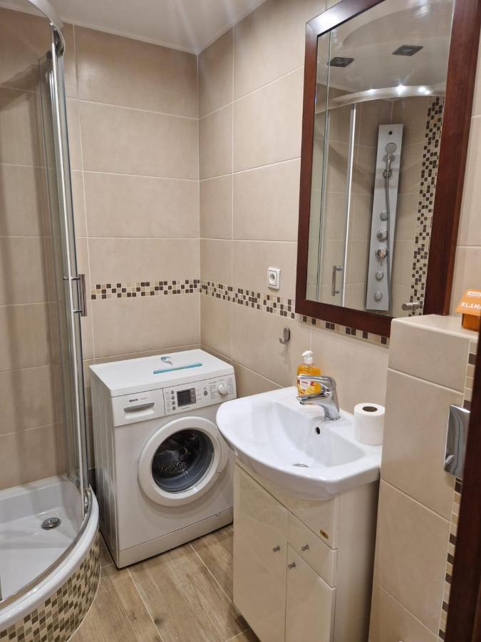 Przymorze, Park I Czas Nad Zatoka - Doskonale Miejsce Na Wygodny I Udany Urlop W Trojmiescie Apartment Гданск Екстериор снимка